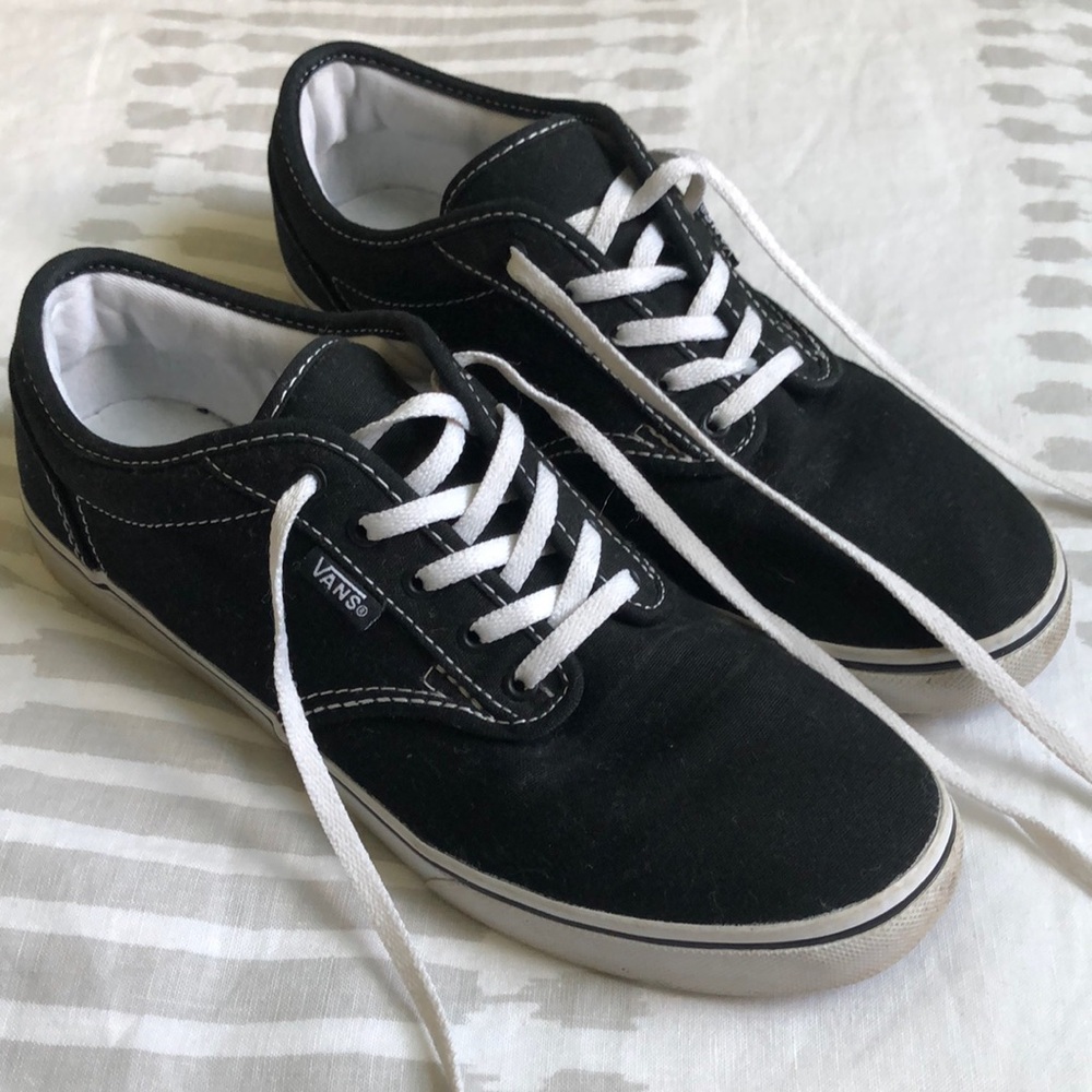 Vans womens sneakers - black, excellent condition